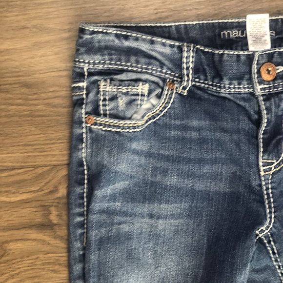 Maurices Denim Jeans Jeggings Distressed  Patch BOHO 3 Long Stretch - Picture 8 of 14